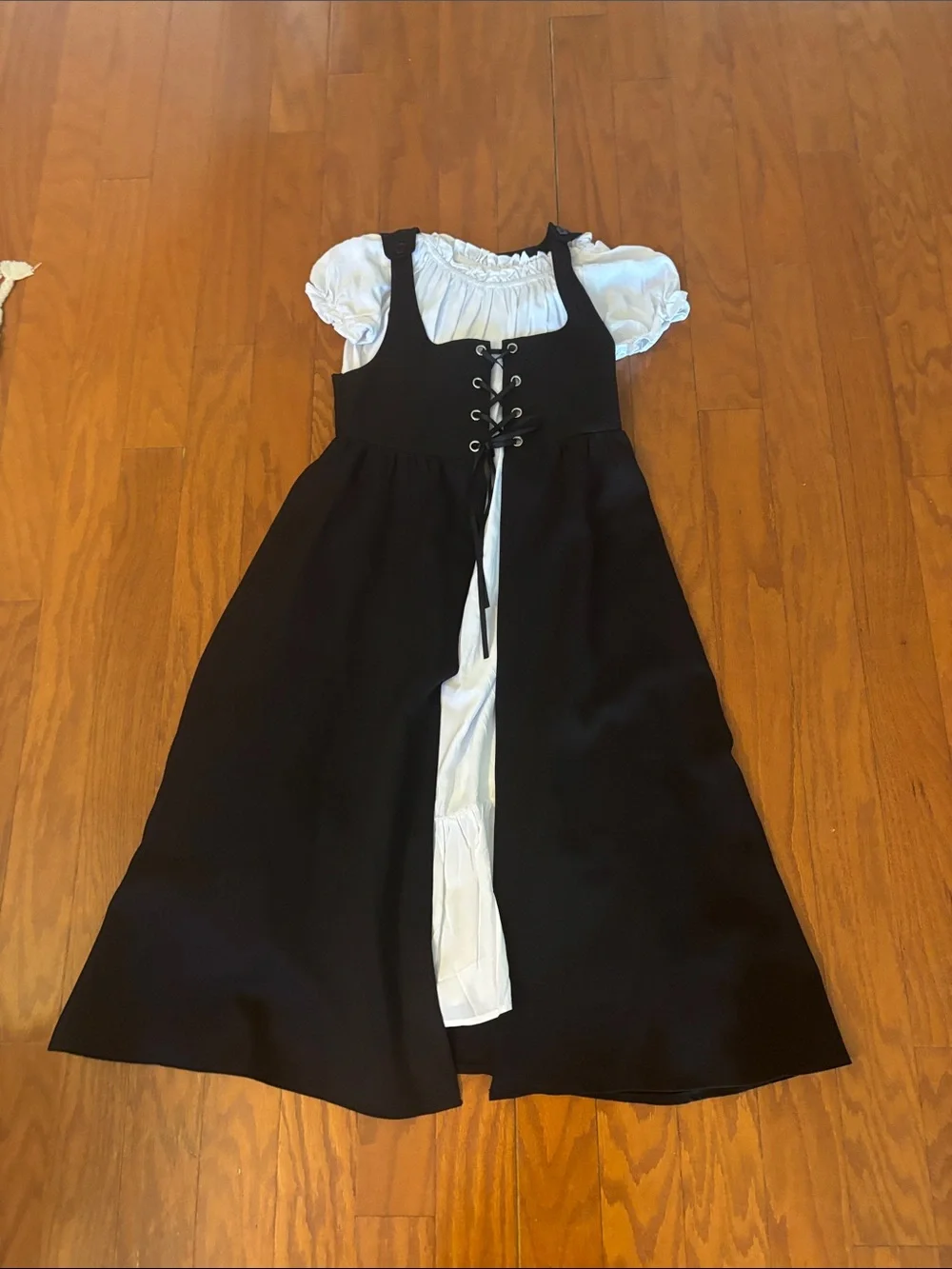 Black and White Girls' Medieval Peasant Costume Dress